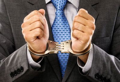 בני זוג חרדים המשמשים כעורכי דין נעצרו בחשד לגניבה