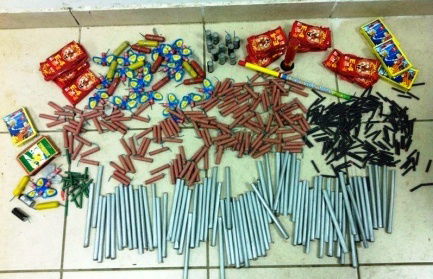 חלק מהנפצים המסוכנים שנתפסו