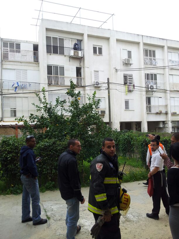 בני-ברק: איים לפוצץ בלוני גז בביתו ונלכד בפריצה משטרתית