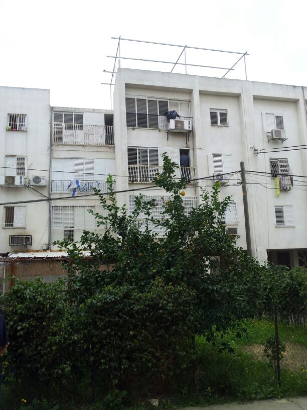 בני-ברק: איים לפוצץ בלוני גז בביתו ונלכד בפריצה משטרתית