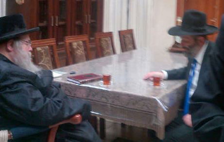 פגישת דרעי והרבי מבעלזא, הערב