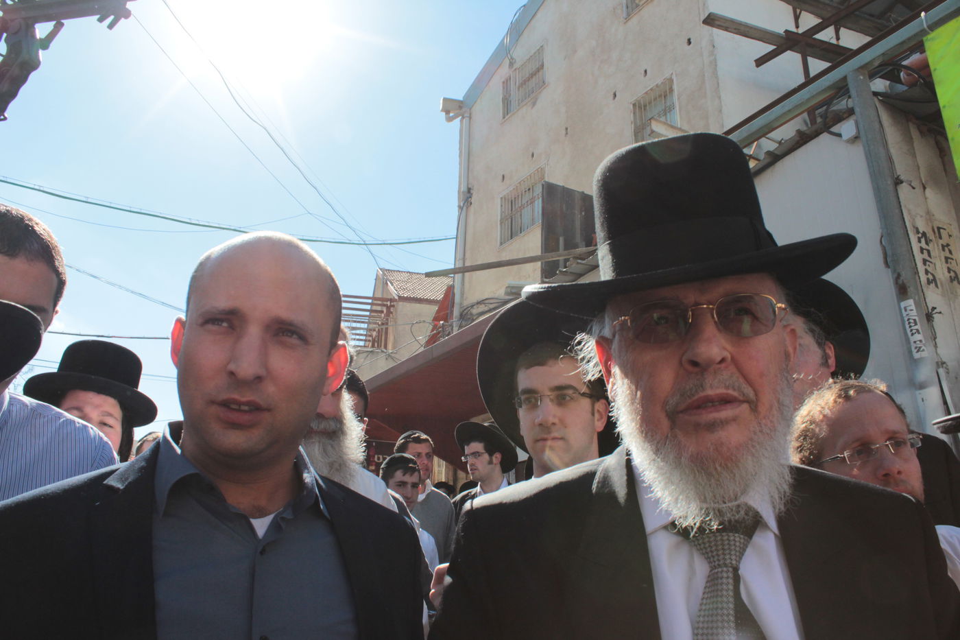 נפתלי בנט בביקור מיוחד בישיבת מיר • גלריה