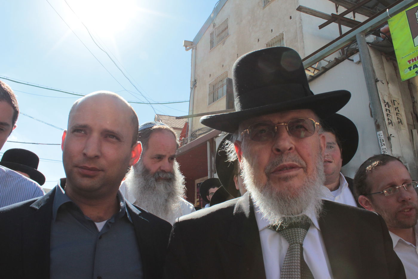 נפתלי בנט בביקור מיוחד בישיבת מיר • גלריה