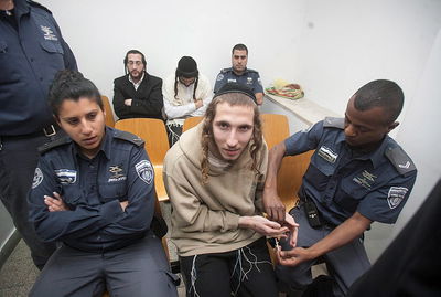 החשודים בבית המשפט, היום