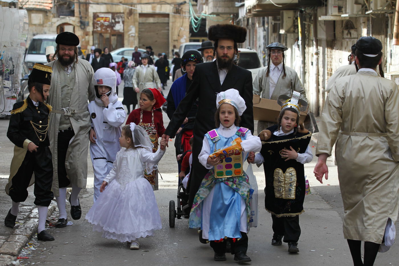 הירושלמים חוגגים פורים • גלריה