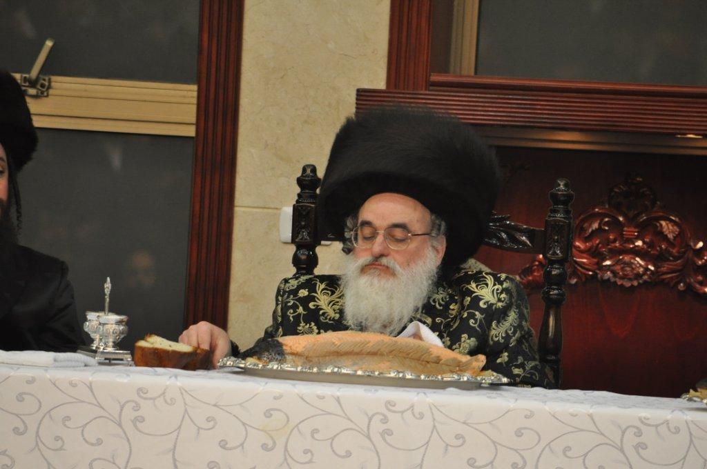 שמחת פורים בבני-ברק: ה'טישים' בחצרות חסידים