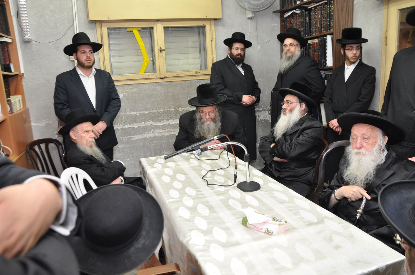 כינוס ועד הישיבות בבית הגראי"ל.