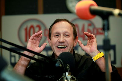 גבי גזית, עמלק?