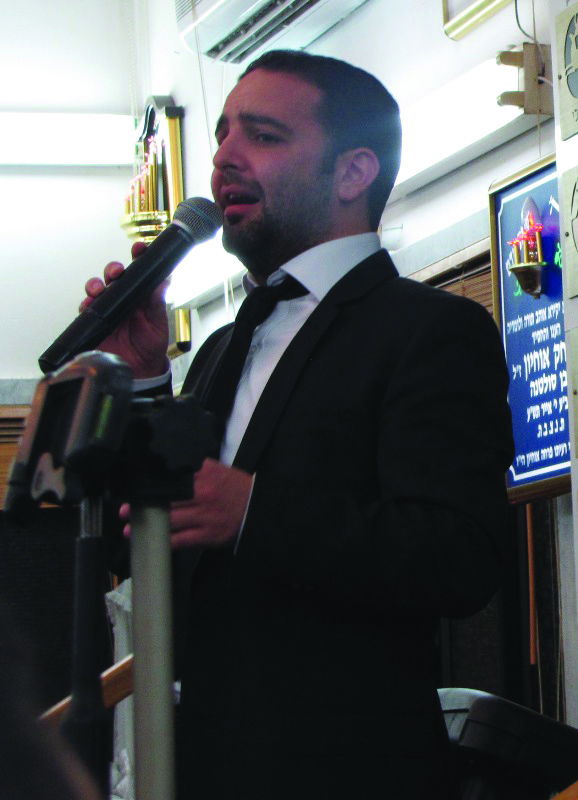 אעופה אשכונה. משה לוק והקהל בב"ב