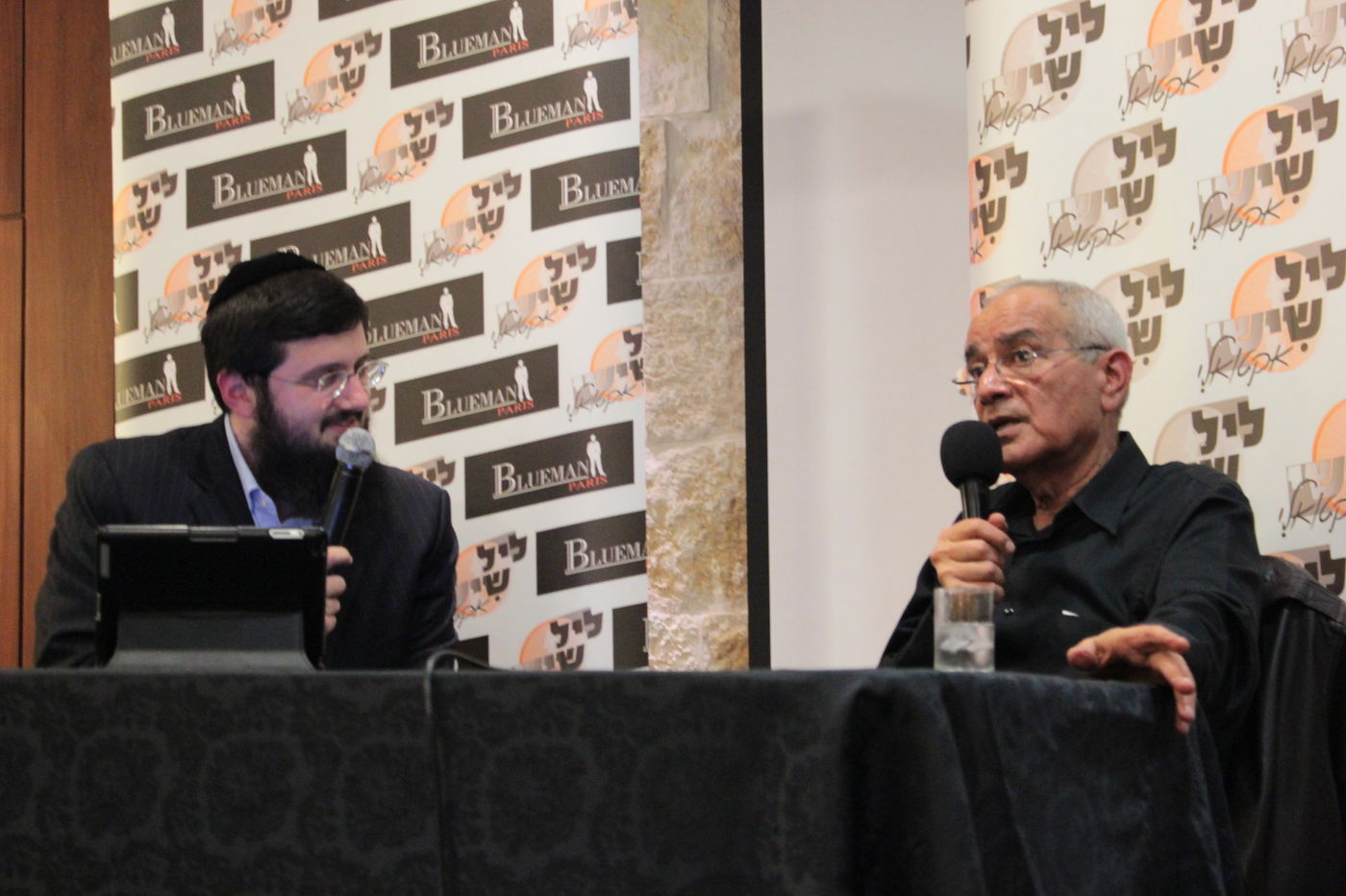 חלוץ ומנחה האירוע אשר גולד