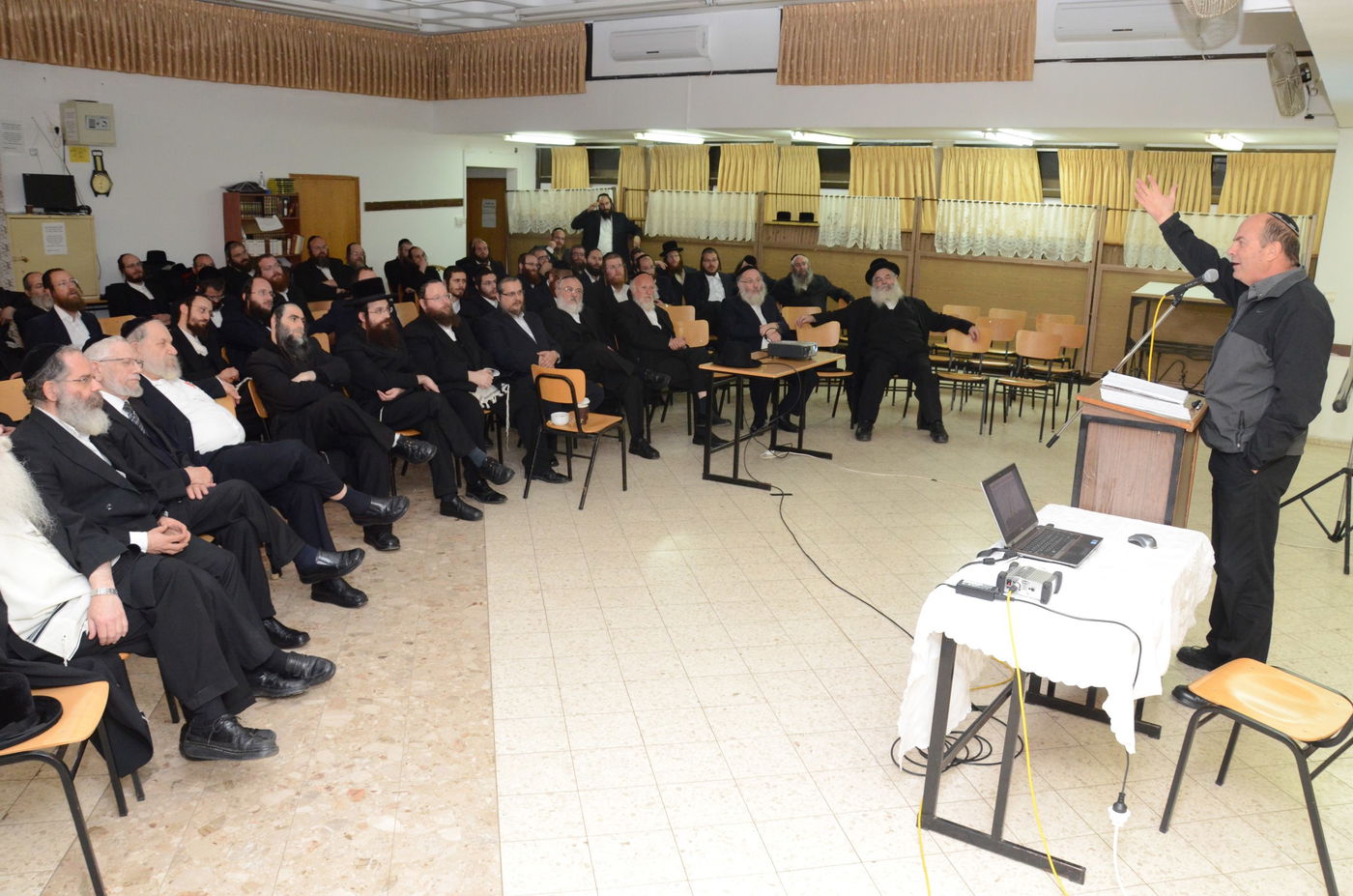 וועידת "בני היכלא" של צאנז • תיעוד