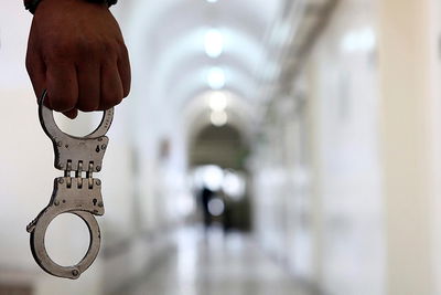 חשד: נער חרדי תקף אישה ערבייה