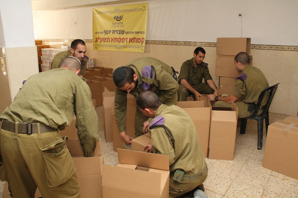 תיעוד: כך נערכים ל"קמחא דפסחא"