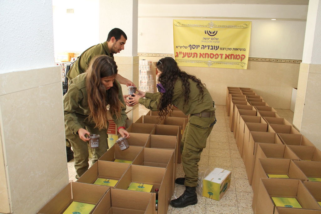 תיעוד: כך נערכים ל"קמחא דפסחא"