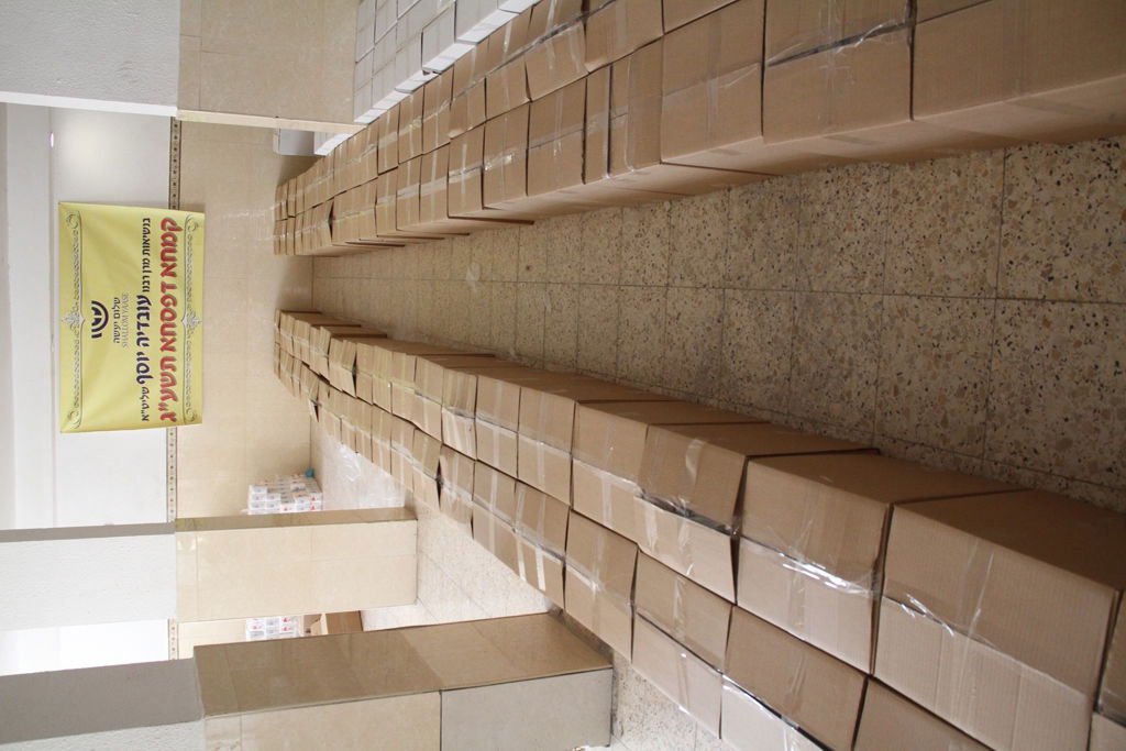 תיעוד: כך נערכים ל"קמחא דפסחא"