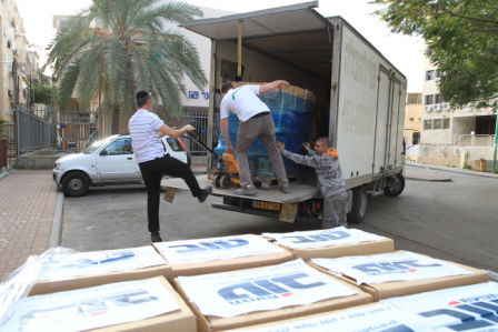 תנועת טוב חילקה אלפי סלים לכבוד פסח