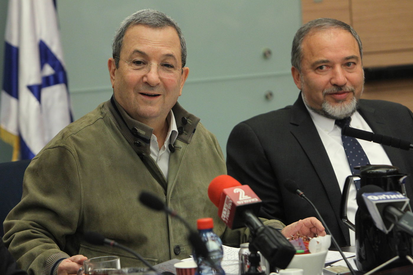 אהוד ברק נפרד מוועדת חוץ וביטחון: "לפנינו אתגרים מסובכים"