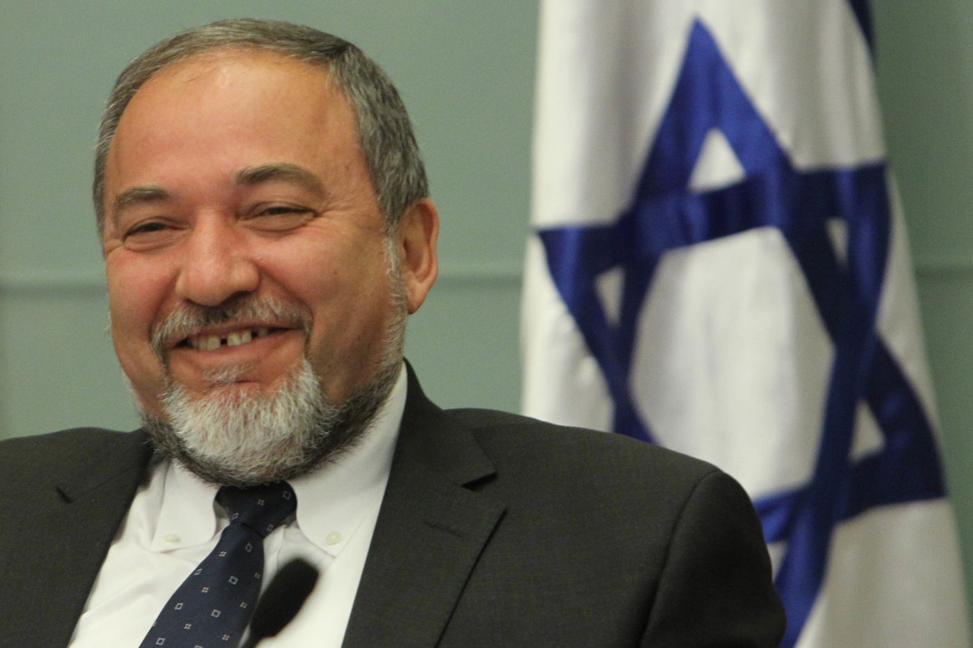 אהוד ברק נפרד מוועדת חוץ וביטחון: "לפנינו אתגרים מסובכים"