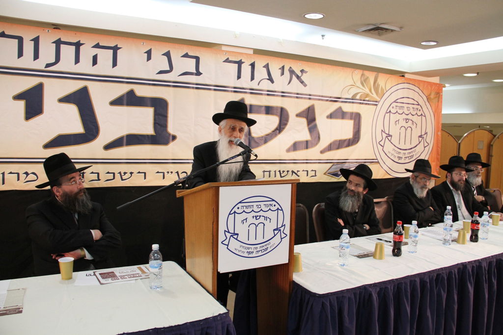 מרן הגר"ע יוסף: "רוצים לבטל את התורה מאיתנו"