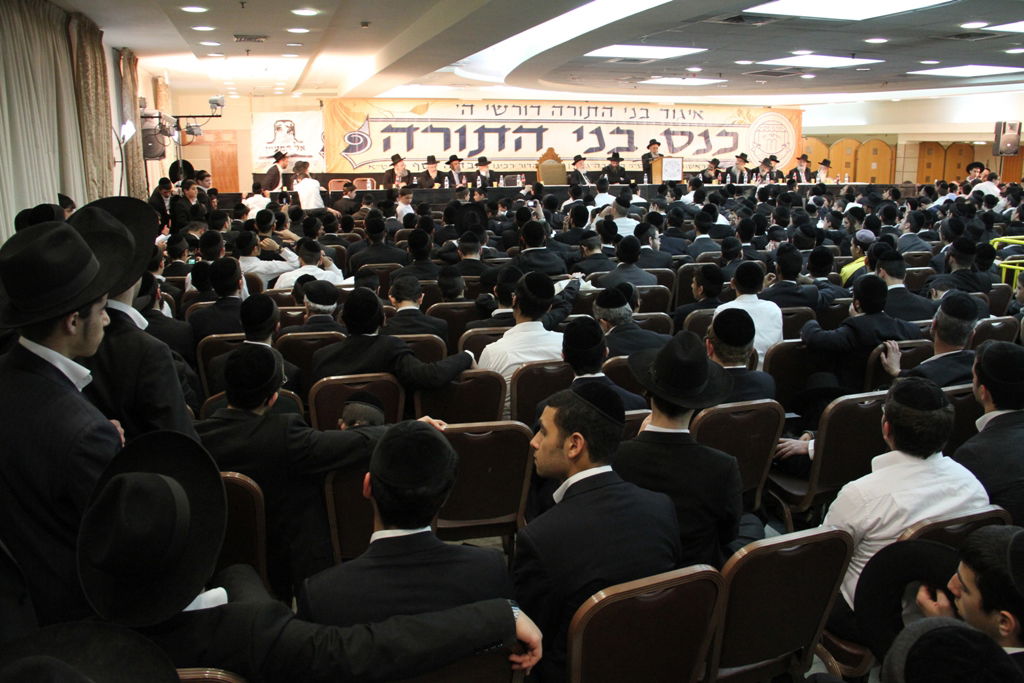 מרן הגר"ע יוסף: "רוצים לבטל את התורה מאיתנו"