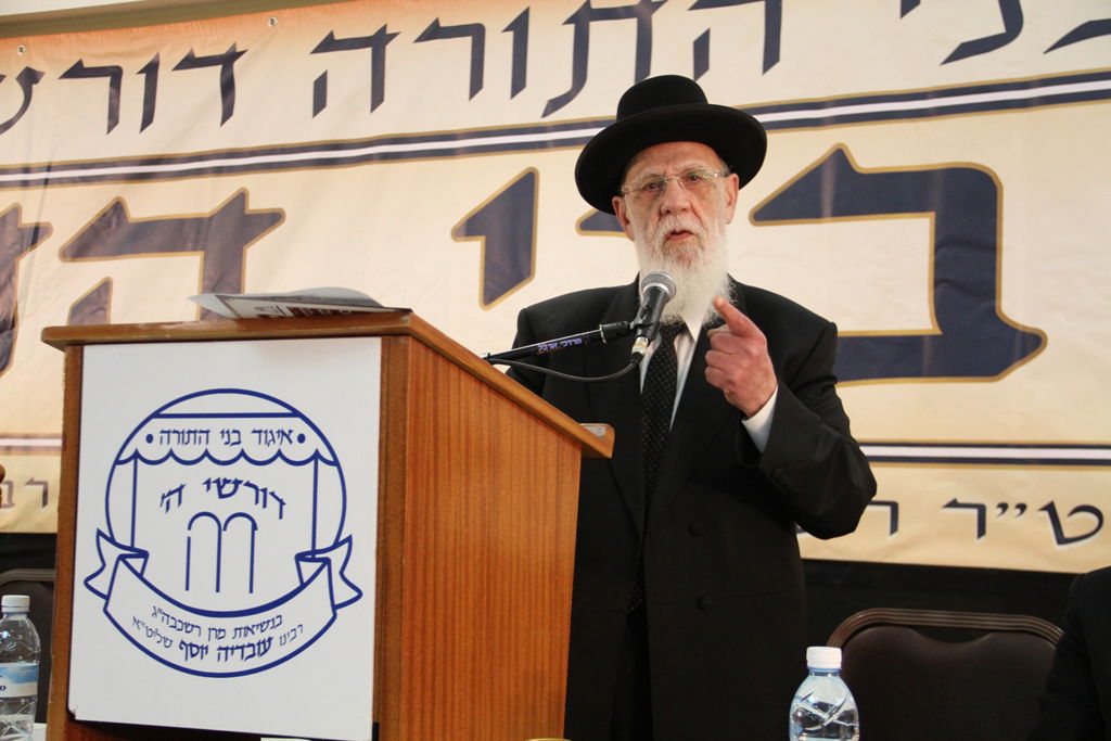 מרן הגר"ע יוסף: "רוצים לבטל את התורה מאיתנו"