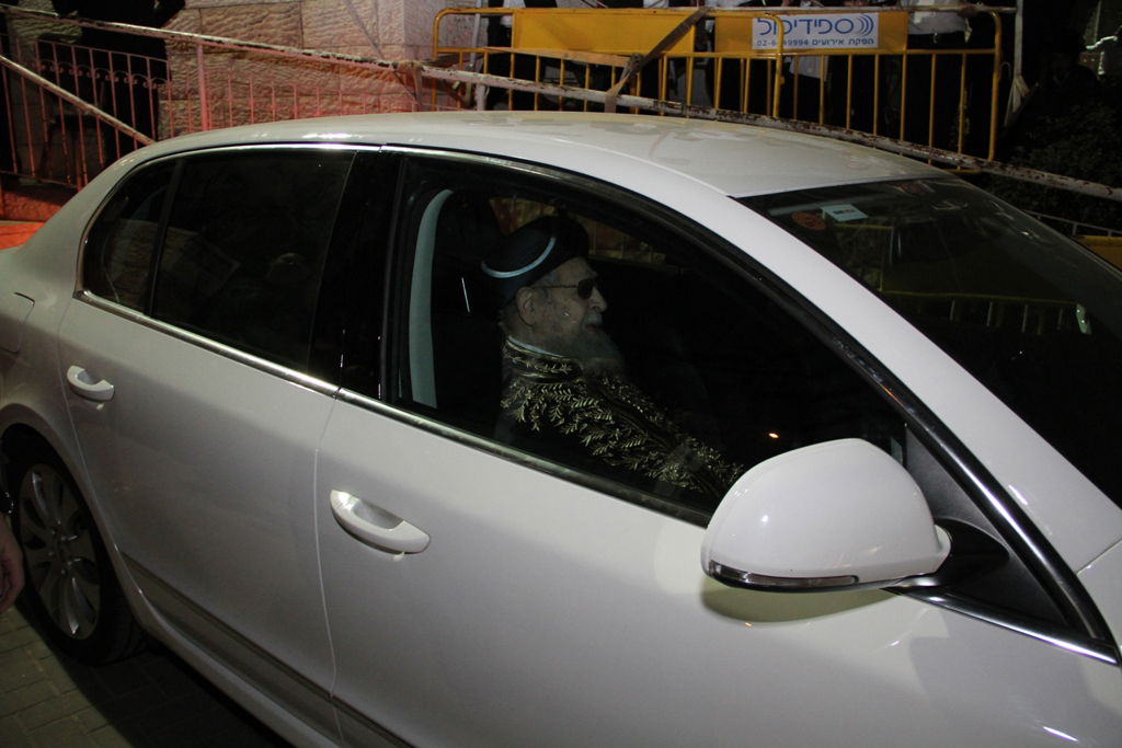 מרן הגר"ע יוסף: "רוצים לבטל את התורה מאיתנו"