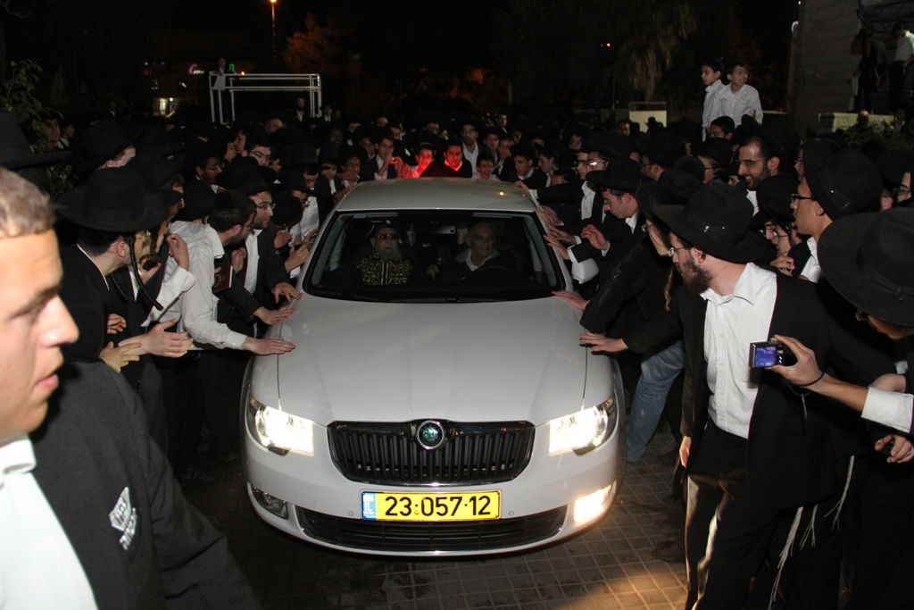 מרן הגר"ע יוסף: "רוצים לבטל את התורה מאיתנו"
