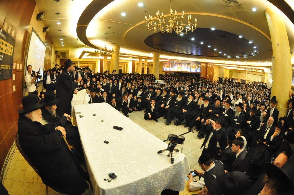 הרב שטיינמן זעק: "רוצים להחריב את עולם התורה"