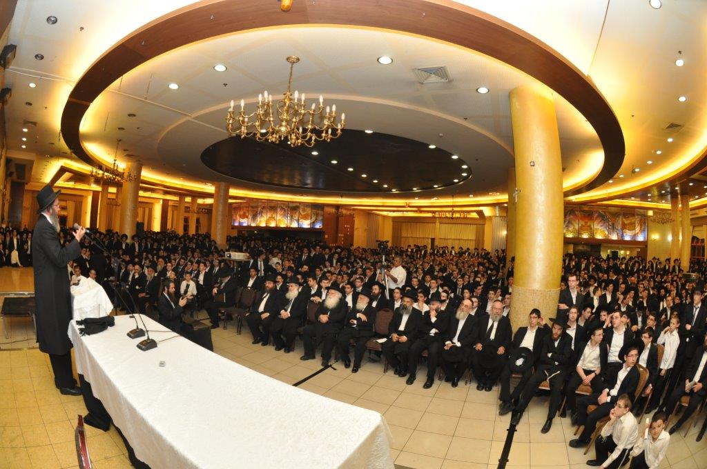 הרב שטיינמן זעק: "רוצים להחריב את עולם התורה"