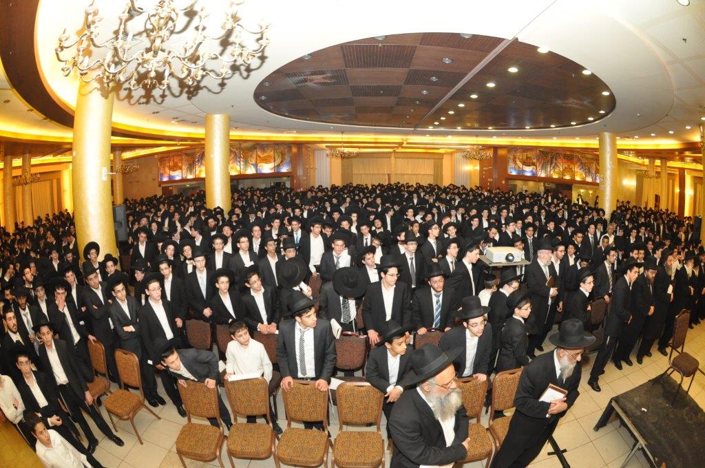 הרב שטיינמן זעק: "רוצים להחריב את עולם התורה"