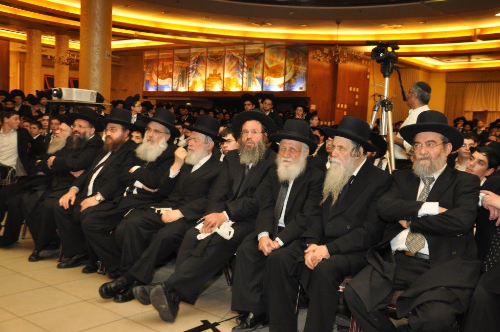 הרב שטיינמן זעק: "רוצים להחריב את עולם התורה"