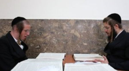 הדף היומי: מס' עירובין דף י' יום שני ז' ניסן