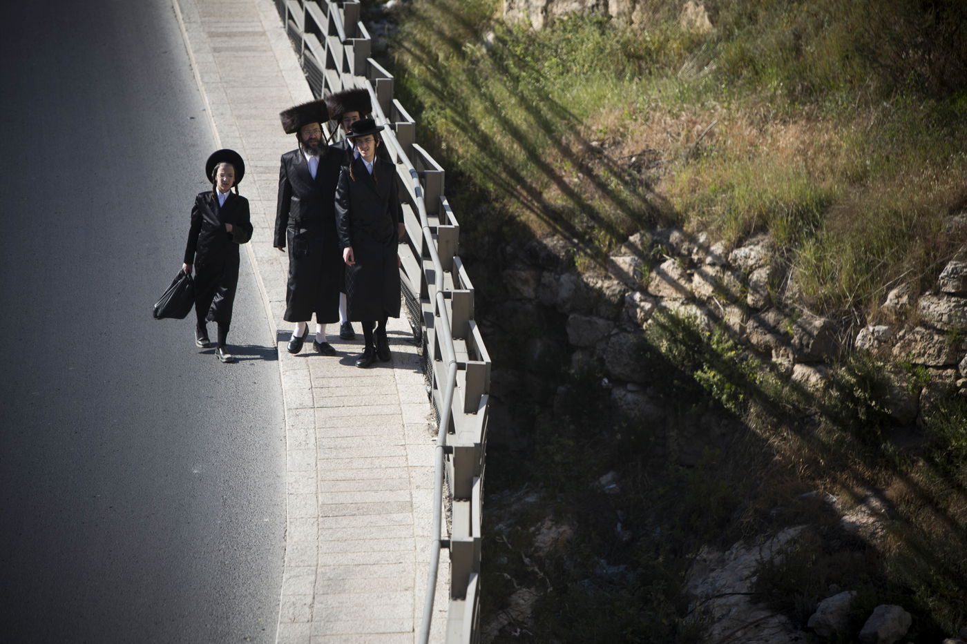 חול המועד: אלפים יצאו לבלות בפארקים • צפו בגלריה