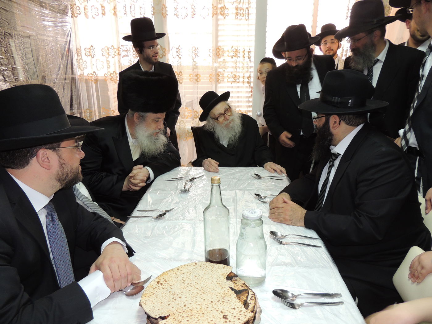 הגראי"ל לראש העיר: "בני ברק נקייה גם מעבירות?"