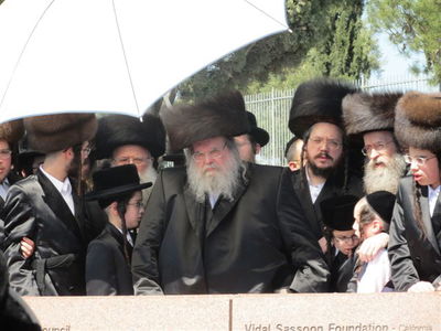 האדמו"ר מבעזלא, אתמול