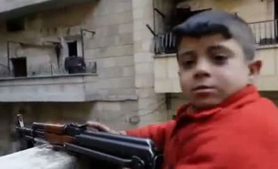 צפו בוידאו: רק בן 7, וכבר מורד באסד