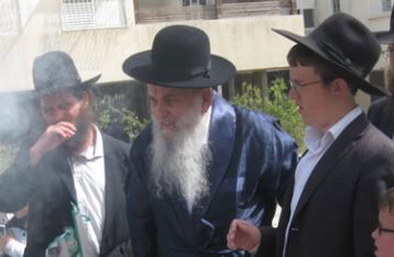 הרב קרלנשטיין