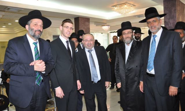 ישי, גפני מיכאלי, בלום ודרעי, בברית