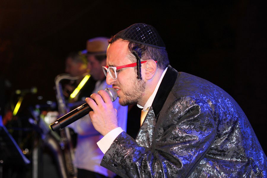 למעלה מ-50,000 איש עלו לחברון בחג הפסח • גלריה