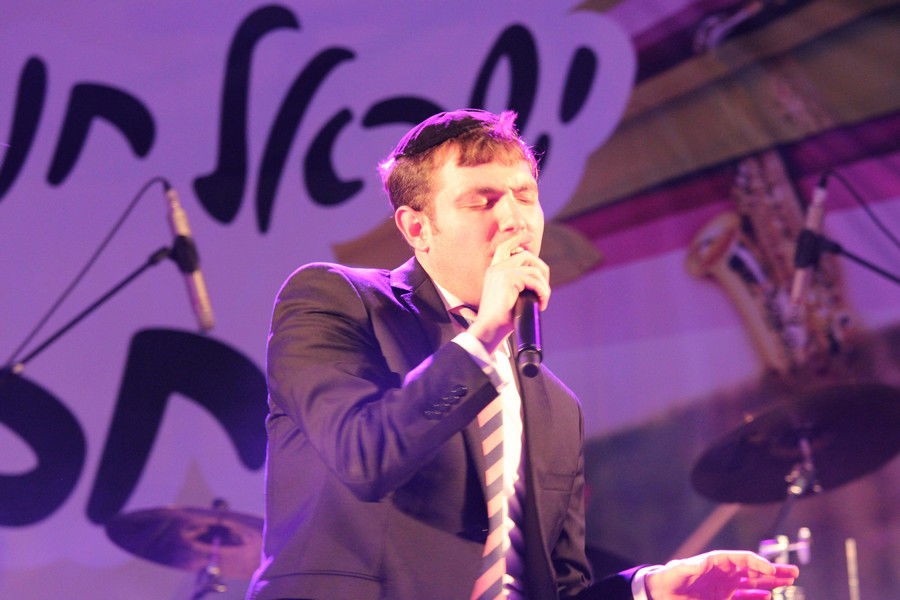 למעלה מ-50,000 איש עלו לחברון בחג הפסח • גלריה