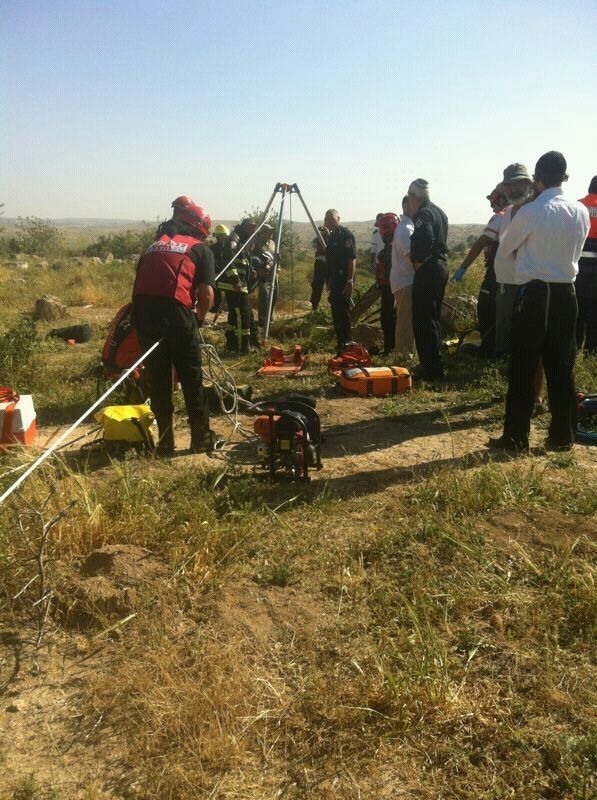ילדים חרדים נפלו לעומק האדמה ונפצעו קל בלבד