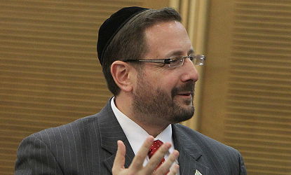 ח"כ ליפמן תוהה: למה בני ישיבות לא מנקים רחובות