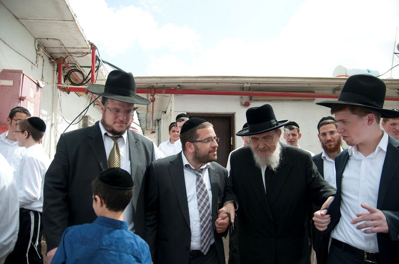 הרב אזרחי: "אנחנו הולכים לנצח את מחשבת הרשע"