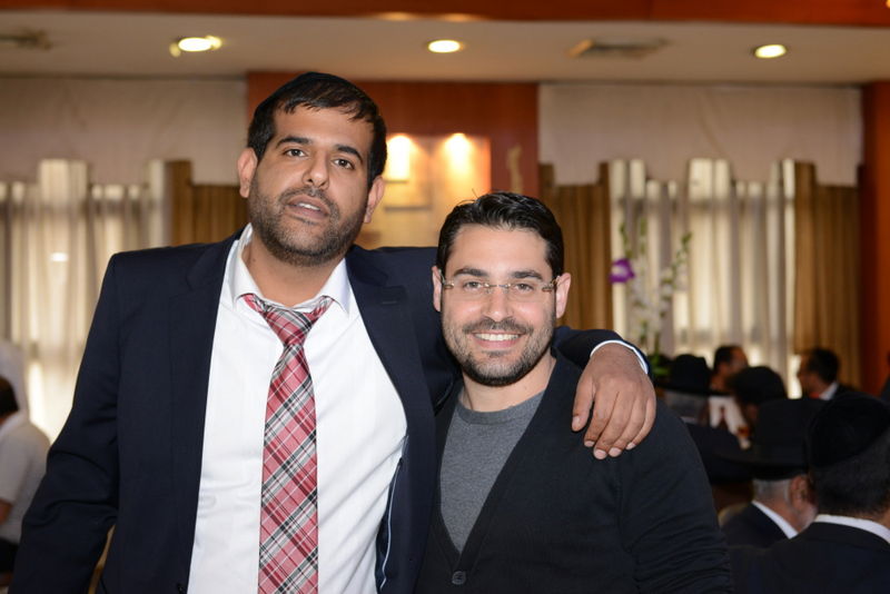 צפו: ברית לבן הזמר אביעד גיל