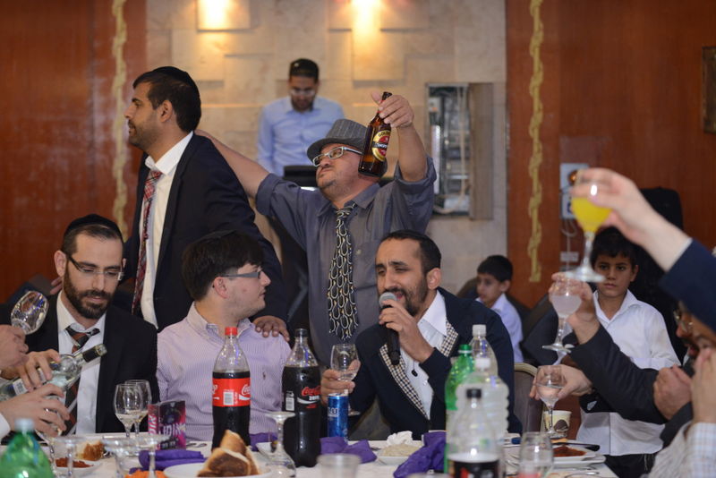 צפו: ברית לבן הזמר אביעד גיל