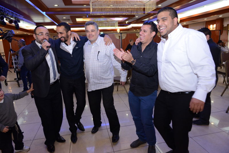 צפו: ברית לבן הזמר אביעד גיל