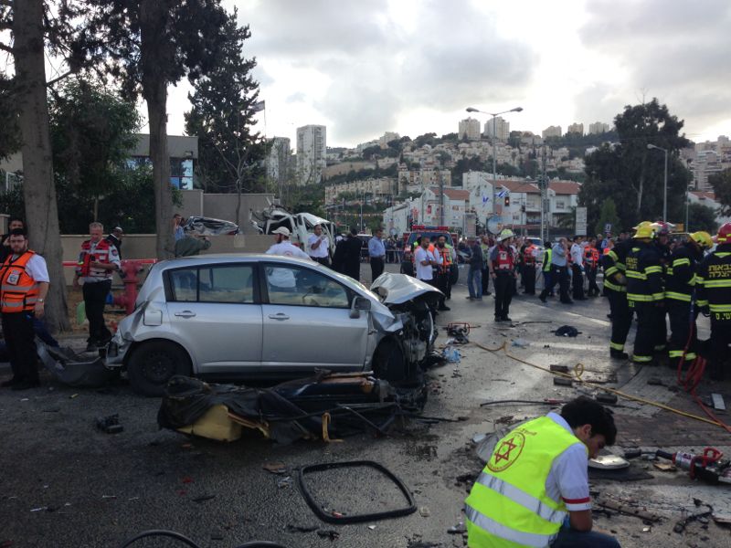 תאונה קטלנית באיזור נשר: שישה הרוגים ו-12 פצועים