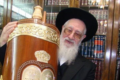 הוריש את התורה לרבים, הרב יעקב יוסף