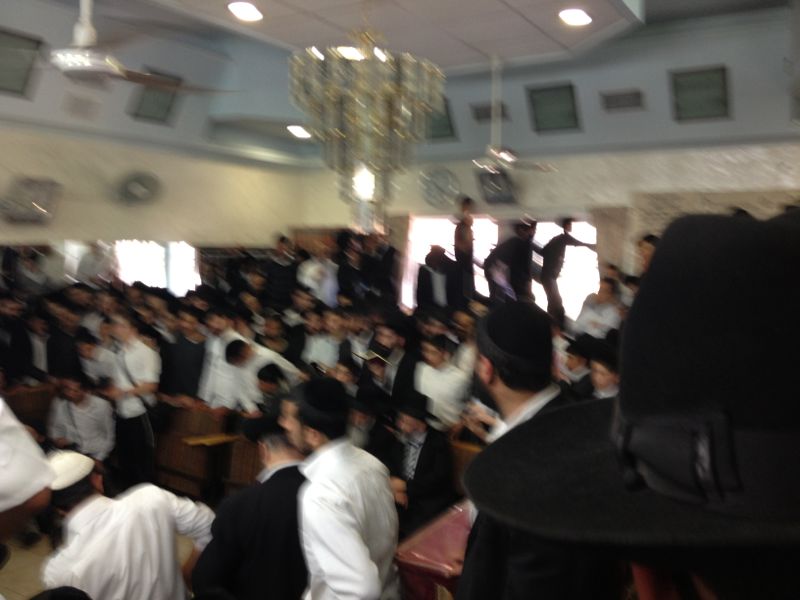 וכל בית ישראל יבכו: המונים בהלווית הגאון הרב יעקב יוסף זצ"ל