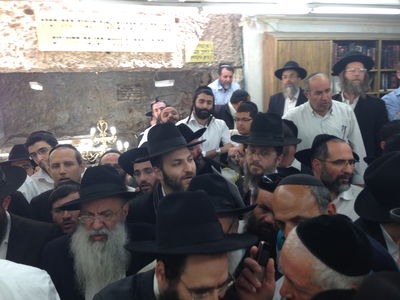 וייקרא שמו בישראל: אבי חי